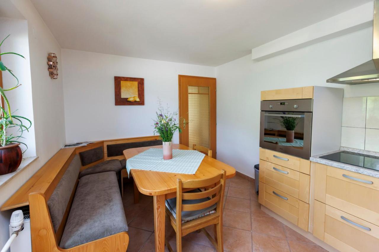 Apartmaji Pr' Brdarju Apartment Bohinj ภายนอก รูปภาพ